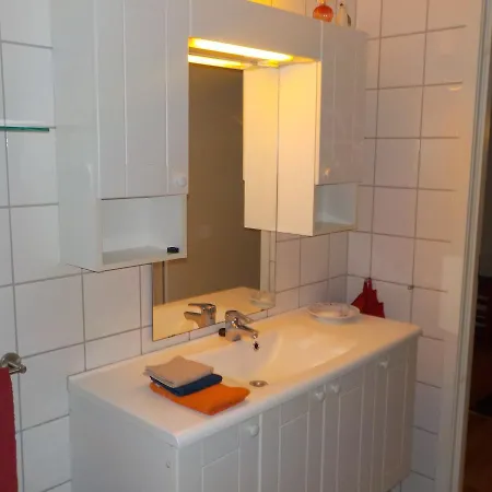 Homestay In A Flat *